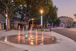 Place Jean Jaurès (Bagnols-sur-Cèze)